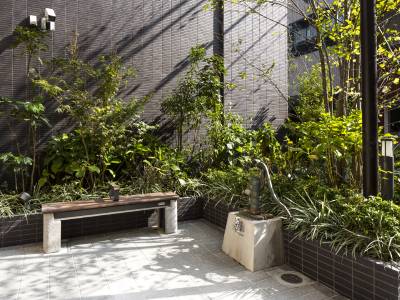 広場｜ザ・パークハウス上野